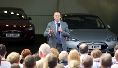 Elon Musk: Ακόμη και ο Tony Stark θα τον ζήλευε, αν υπήρχε στην πραγματικότητα