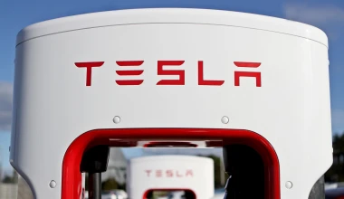 Elon Musk: Ακόμη και ο Tony Stark θα τον ζήλευε, αν υπήρχε στην πραγματικότητα