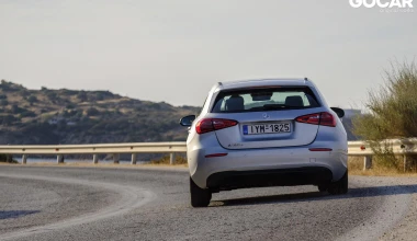 Με την Mercedes Benz A-Class στην Παραλιακή Σουνίου. Στην αφρόκρεμα με την αφρόκρεμα 