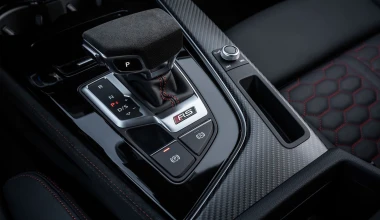 Έφτασαν στην Ελλάδα τα νέα Audi RS 5 Coupe και RS 5 Sportback