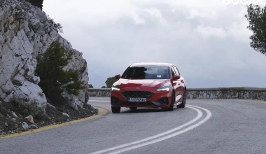 Ford Focus ST – Renault Megane R.S. - The joy of life