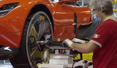 Πίσω στην εργασία τους οι εργαζόμενοι της Ferrari (video)