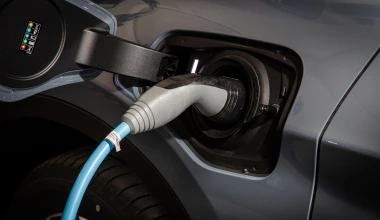 Στην Ελλάδα η Plug-in υβριδική BMW X1 xDrive25e