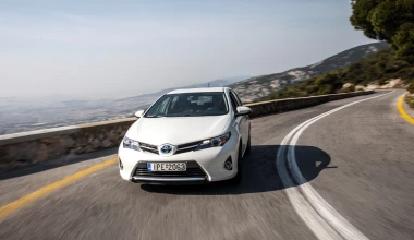 Toyota Auris Hybrid