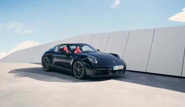 Κυρίες και κύριοι, υποδεχτείτε τη μοναδικότητα της νέας Porsche 911 Targa [video]