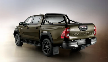 Νέο Toyota Hilux: Δείχνει και είναι ακόμη πιο ικανό 