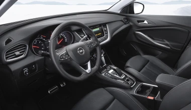 Δοκιμή: Opel Grandland X Hybrid4 - Ένα με απ’ όλα 