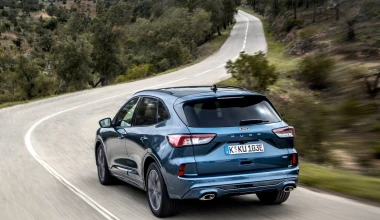 Πόσες διαφορετικές υβριδικές επιλογές έχει η γκάμα του νέου Ford Kuga;
