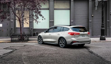 Το Ford Focus τώρα με κινητήρες EcoBoost Hybrid