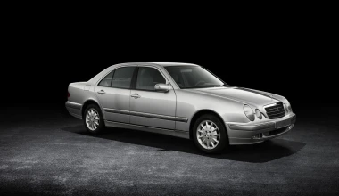 Η νέα Mercedes-Benz E-Class και οι πρόγονοί της