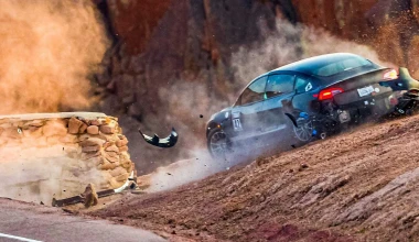 Ένα αγωνιστικό Tesla «απογειώνεται» στο Pikes Peak