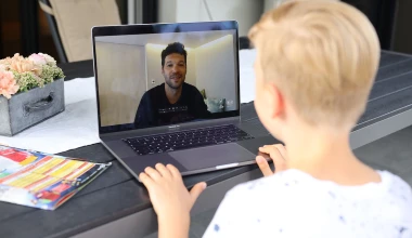 Τελικός Europa League: Η Kia χάρισε μια εμπειρία ζωής σε παιδάκι που πάσχει από Άσπεργκερ!