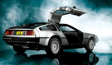 Movie Car: DeLorean DMC-12 - Back to the Future (Video)