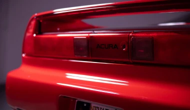 Πόσα θα έδινες για αυτό το Acura NSX;