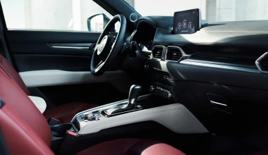 Η Mazda δωρίζει 50 MX-5 στους ήρωες του κορονοϊού