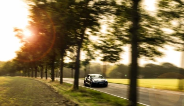 Με σπορ πινελιές το Tesla Model 3