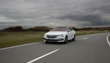 Δοκιμή: Skoda Superb iV - ΥΠΕΡΟΧΗ
