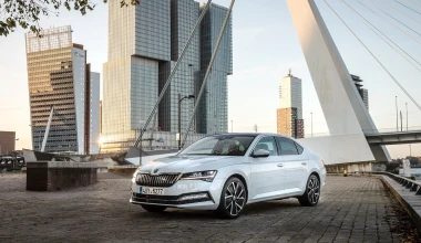 Δοκιμή: Skoda Superb iV - ΥΠΕΡΟΧΗ