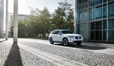 Οδηγούμε τη νέα ηλεκτροκίνητη BMW iX3