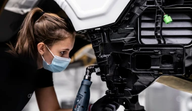 Έναρξη παραγωγής για το σπορ ηλεκτρικό της Audi - Το οδηγήσαμε στη Ρόδο! 