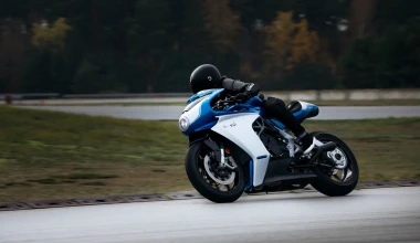 MV Agusta Superveloce Alpine: Εμπνευσμένη από την A110 (video)