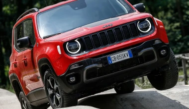 Renegade 4xe και Compass 4xe: Πώς η τεχνολογία Plug-in Hybrid της Jeep συνδυάζεται με τετρακίνηση