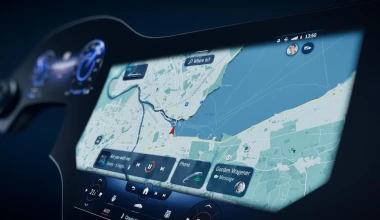 Video: Ψηφιακή οθόνη πλάτους 1,41 μ. για την ηλεκτρική Mercedes EQS!