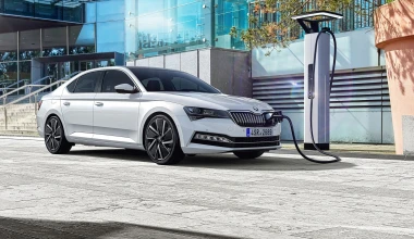 Πόσα εξηλεκτρισμένα αυτοκίνητα πούλησε ο Όμιλος Volkswagen το 2020;