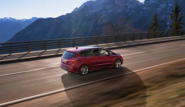 Tα Ford S-Max και Galaxy απέκτησαν υβριδική έκδοση