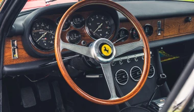 Έρωτας με την πρώτη ματιά! Πόσα θα δίνατε για αυτή τη Ferrari 330 GT;