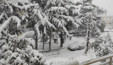 Μήδεια: Η Αθήνα στα λευκά (φωτογραφίες)