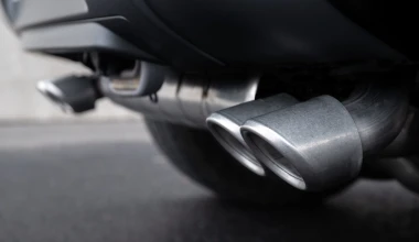 Έρχεται το Land Rover Defender V8 με 525 ίππους