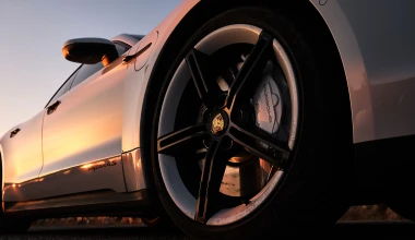 Δοκιμή Porsche Taycan 4S: Thunderstruck!