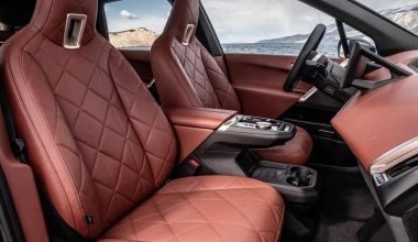 Τα ηχεία της BMW iX έχουν πραγματικά διαμάντια μέσα τους!