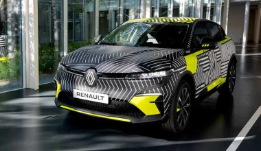Πρώτες εικόνες του νέου ηλεκτρικού Renault Megane των 220 ίππων