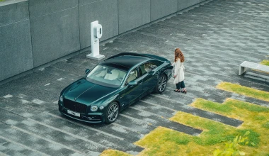 Flying Spur Hybrid: Η Bentley πιο «πράσινη» από ποτέ 