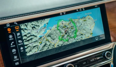 Flying Spur Hybrid: Η Bentley πιο «πράσινη» από ποτέ 