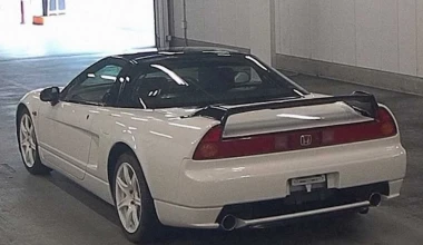 Ένα από τα μόλις 140 NSX-R που δημιουργήθηκαν ποτέ τώρα μπορεί να γίνει δικό σου!