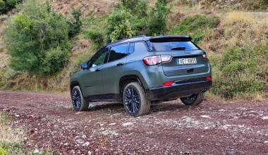 Δοκιμάζουμε το νέο Jeep Compass 4xe Plug-in Hybrid 240 PS