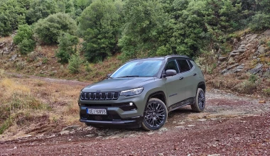Δοκιμάζουμε το νέο Jeep Compass 4xe Plug-in Hybrid 240 PS
