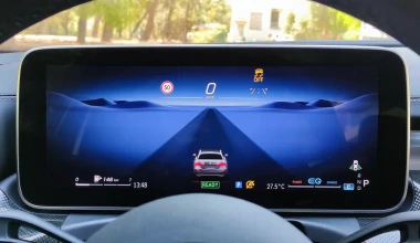 Δοκιμάζουμε τη νέα Mercedes-Benz C 200 με τον “ήπια υβριδικό” 1.5 Turbo των 204 ίππων