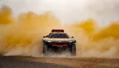 Εξαντλητικές οι δοκιμές του Audi RS Q e-tron στο Μαρόκο, με τις υψηλές θερμοκρασίες και τις αμμοθύελλες να πρωταγωνιστούν