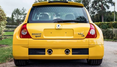Αυτό το Renault Clio κοστίζει τουλάχιστον 83.000 ευρώ