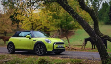 Οδοιπορικό στην ορεινή Αρκαδία με MINI Cooper Cabrio