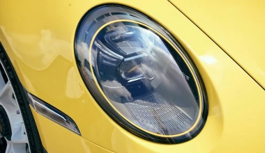 Porsche 911 GT3 «φοράει» περήφανα την στολή της 956 που νίκησε στο Le Mans [Video]
