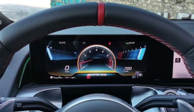 Δοκιμή Μercedes-AMG GLB 35 4MATIC: Dr AMG & Mrs GLB