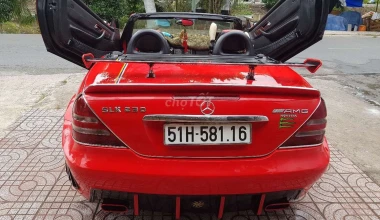 Πώς μπορείς να καταστρέψεις πλήρως την εμφάνιση μιας Mercedes-Benz SLK;