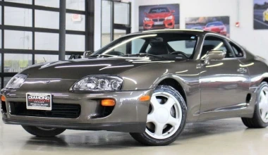 Toyota Supra MK4 με μόλις 15.511 km πωλείται για 300.000 δολάρια!