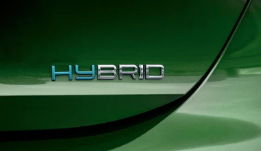 Ποιο είναι το κορυφαίο premium hatchback για εταιρική χρήση;