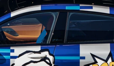 Γιατί αυτή η BMW 8 Series κοστίζει μισό εκατομμύριο δολάρια;